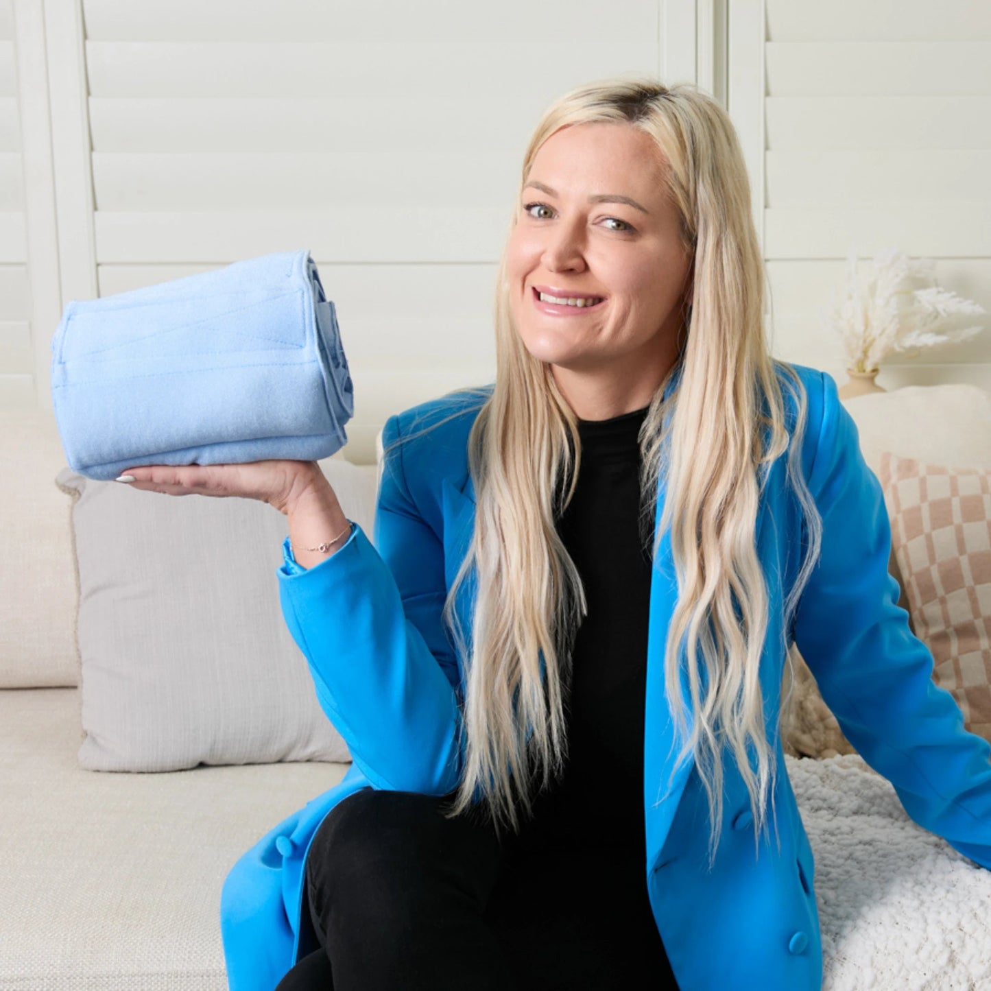 Kosi Hands-Free Heat Pack - Limited Edition Blue