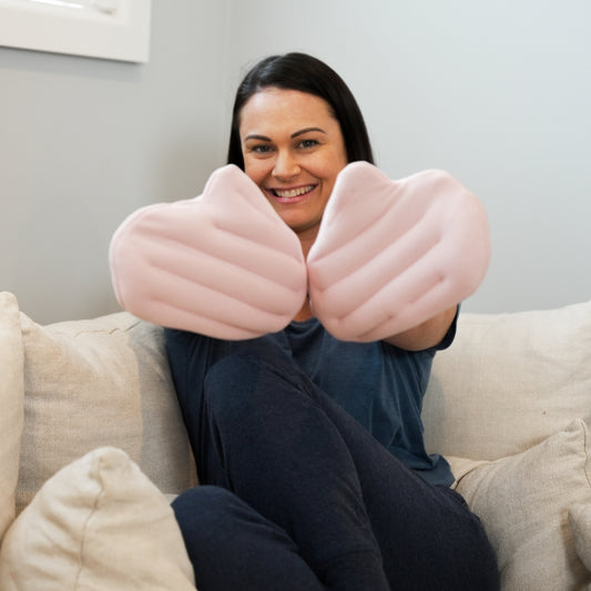 Kosi Mittens (Presale)